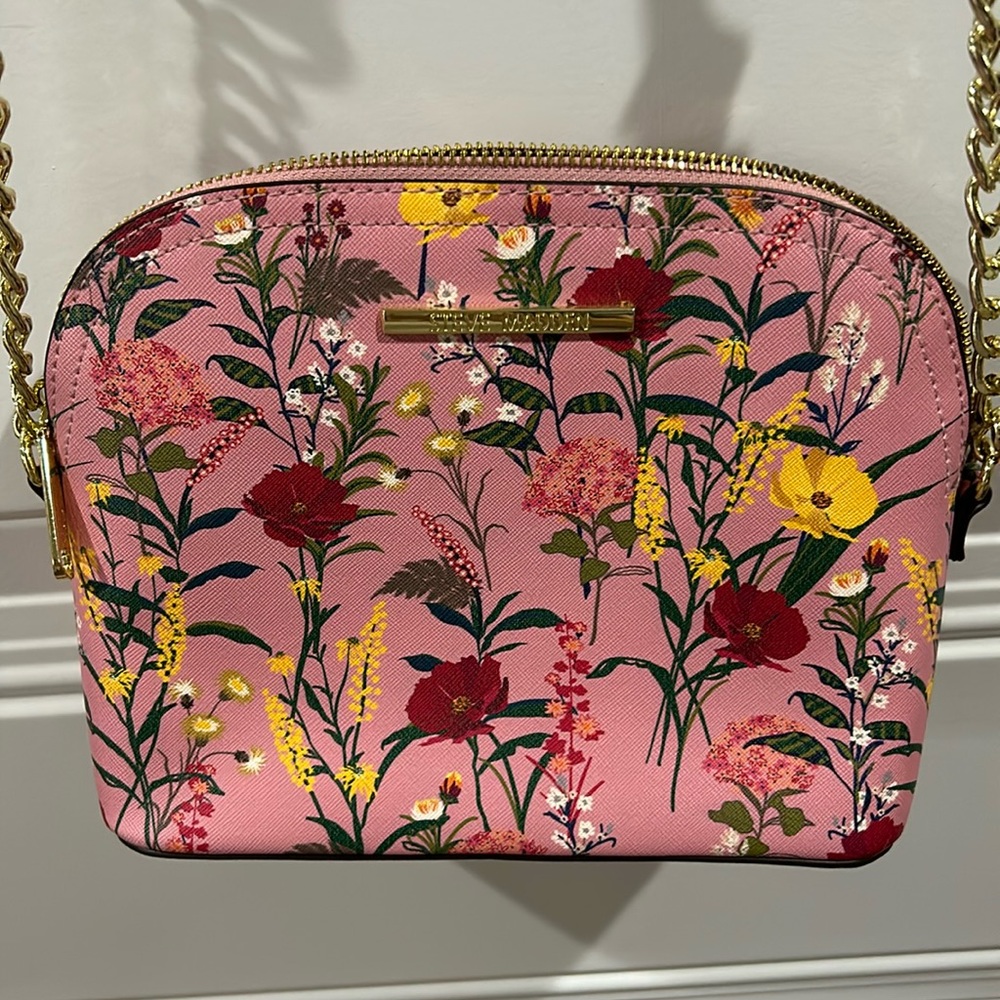 Proceeds go to Charity! Steve Madden Floral Handbag